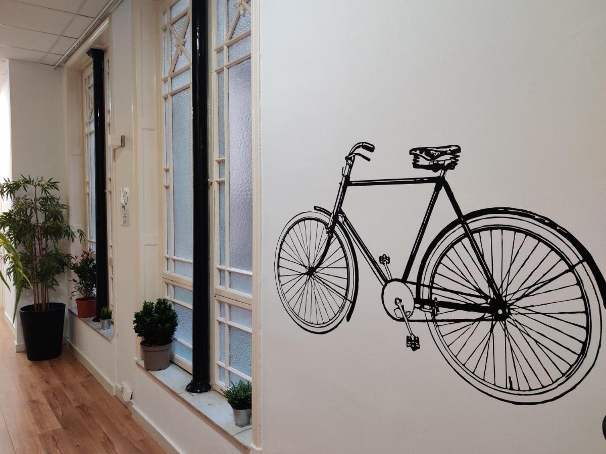 Hostal Live Natura Barcelona (Adults Only) Exterior photo
