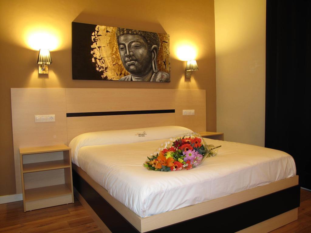 Hostal Live Natura Barcelona (Adults Only) Exterior photo